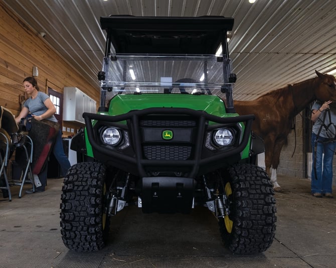 GatorTM GX Electric Utility Vehicle_70139Koenig Equipment John Deere